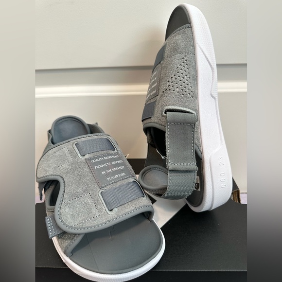 Nike Air Jordan Ls Slide sandal winter cool gray size 7